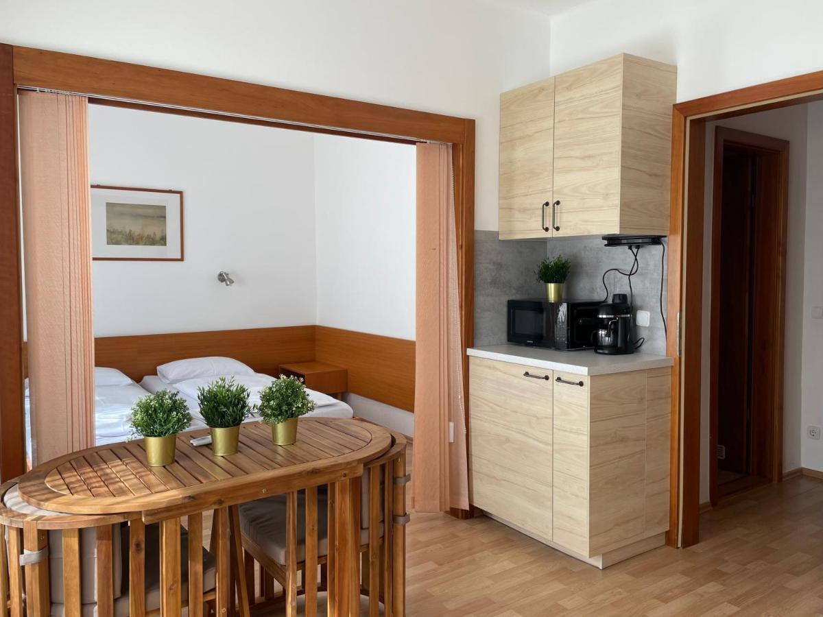 Bed and Breakfast Hello Balcsi Panzió Tihany Exterior foto