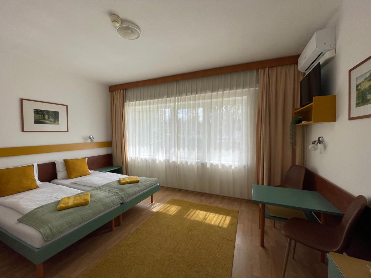 Bed and Breakfast Hello Balcsi Panzió Tihany Exterior foto