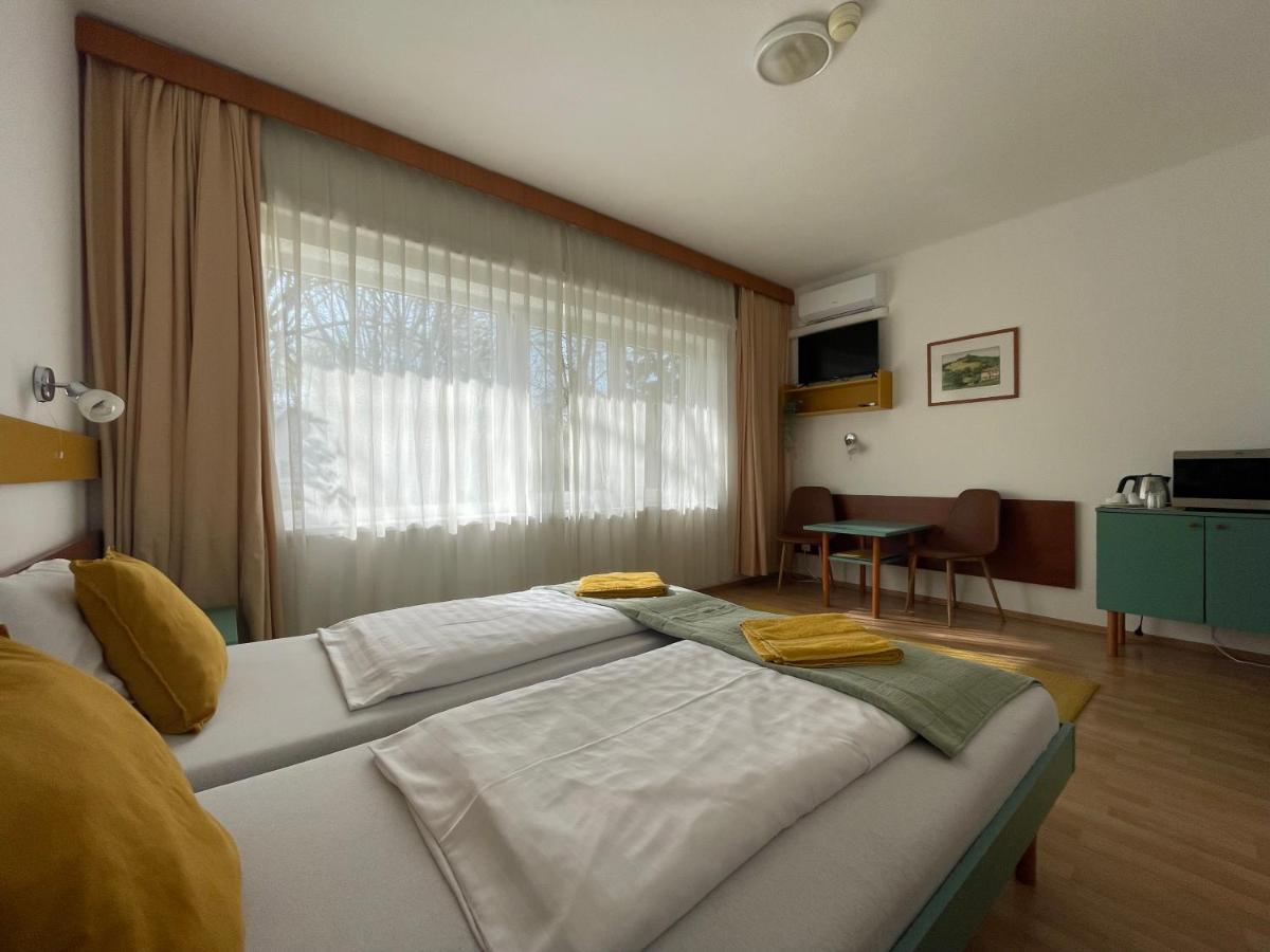 Bed and Breakfast Hello Balcsi Panzió Tihany Exterior foto