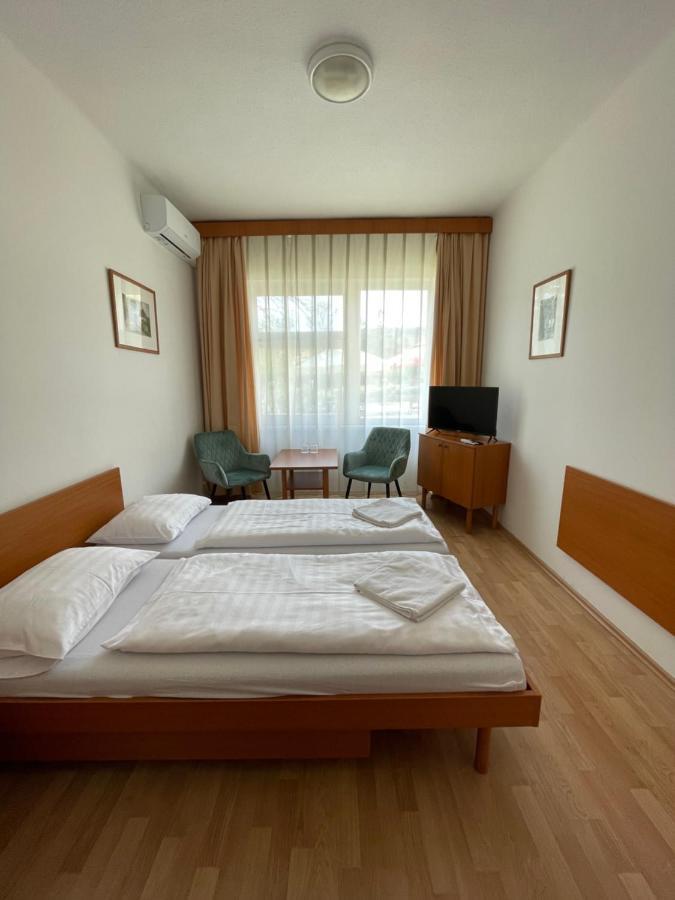 Bed and Breakfast Hello Balcsi Panzió Tihany Exterior foto