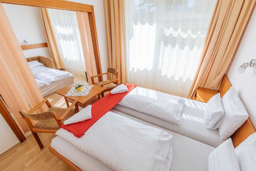Bed and Breakfast Hello Balcsi Panzió Tihany Exterior foto