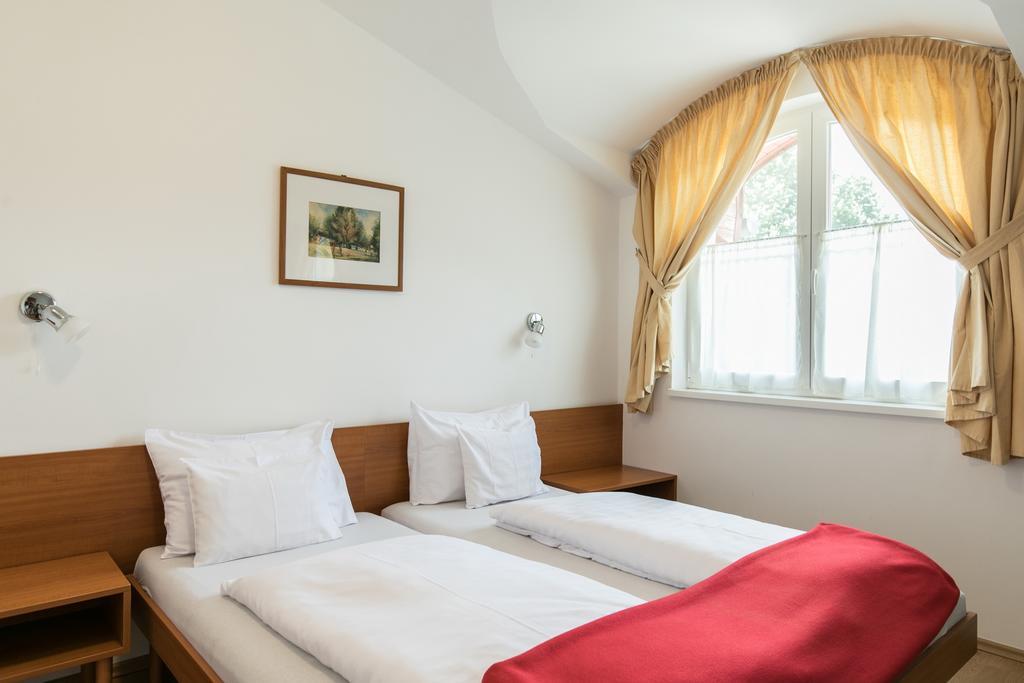 Bed and Breakfast Hello Balcsi Panzió Tihany Exterior foto